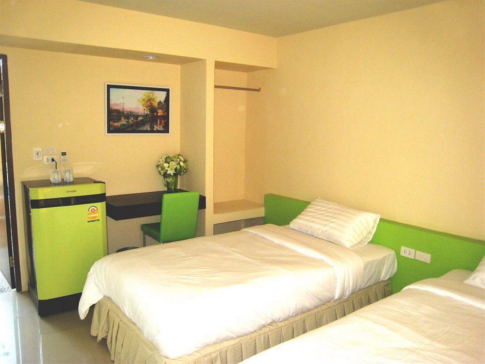C2 Residence Lampang Esterno foto