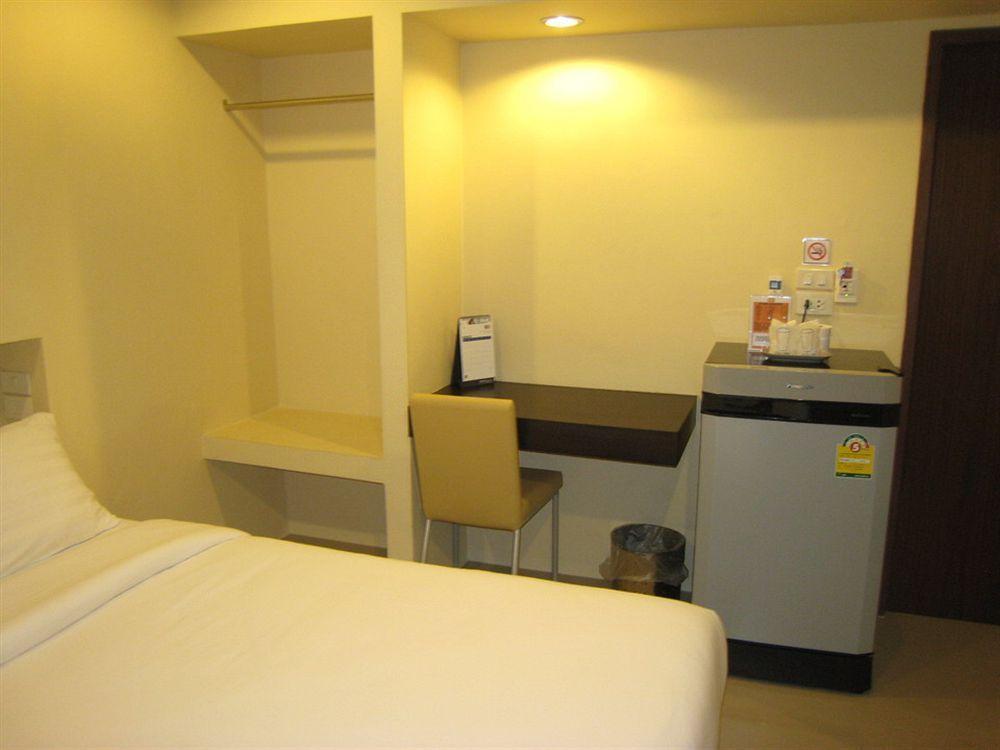 C2 Residence Lampang Esterno foto