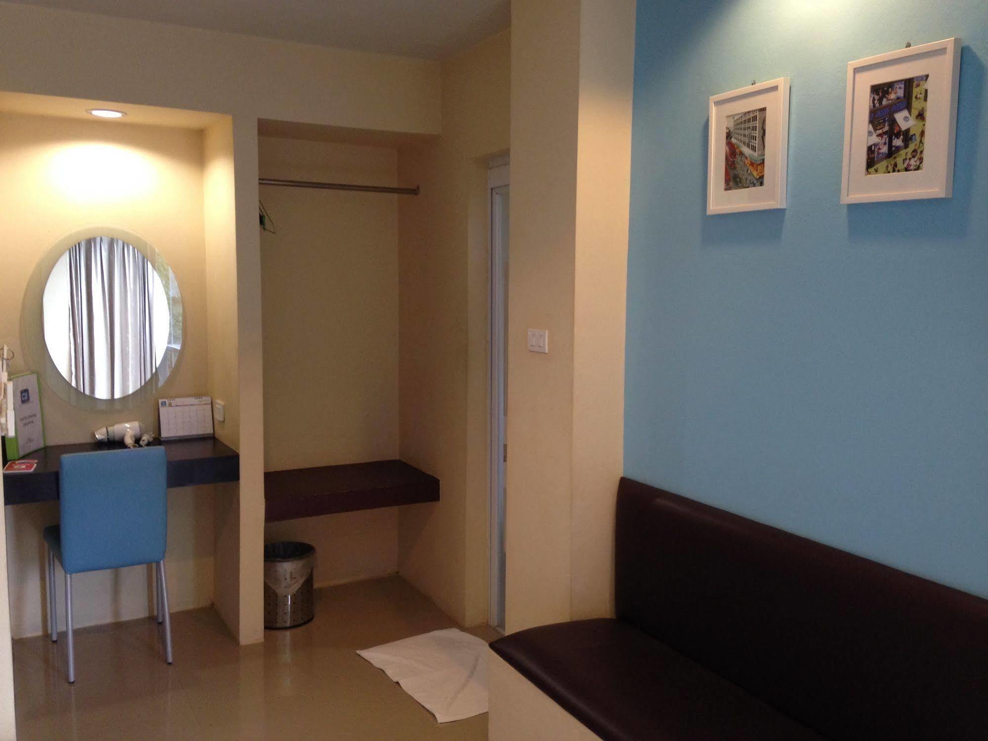 C2 Residence Lampang Esterno foto